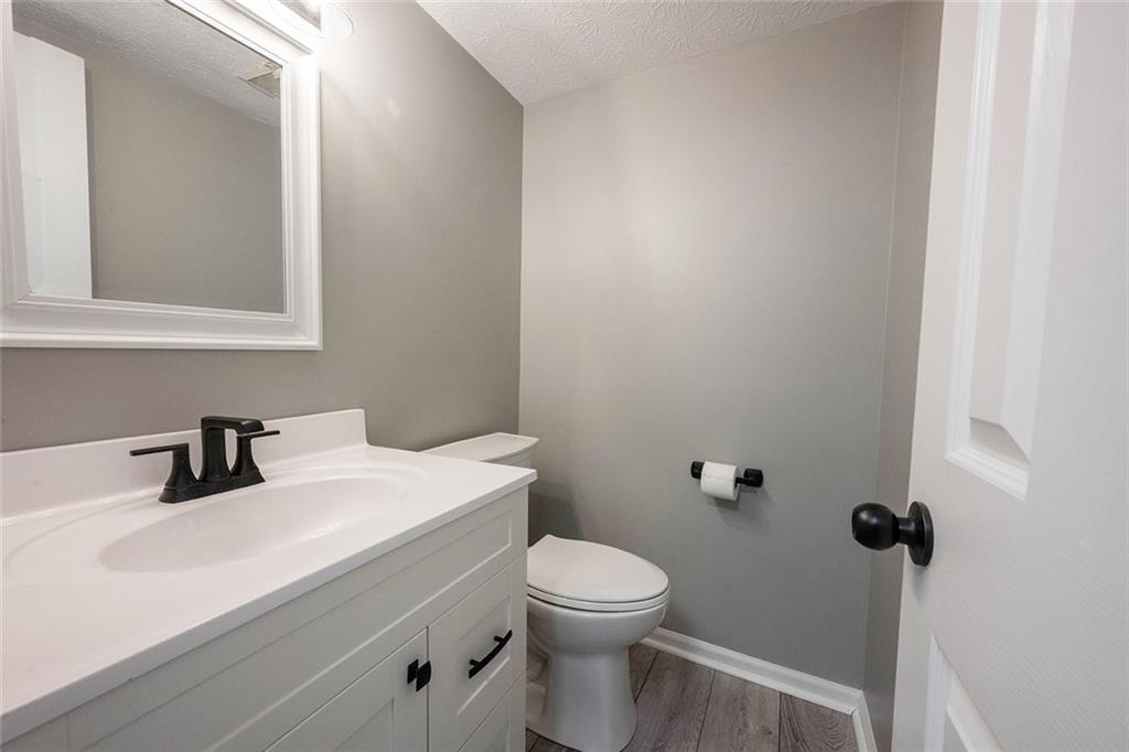 7762 Geist Bluff Drive Indianapolis, IN 46236 - Photo 26 of 57