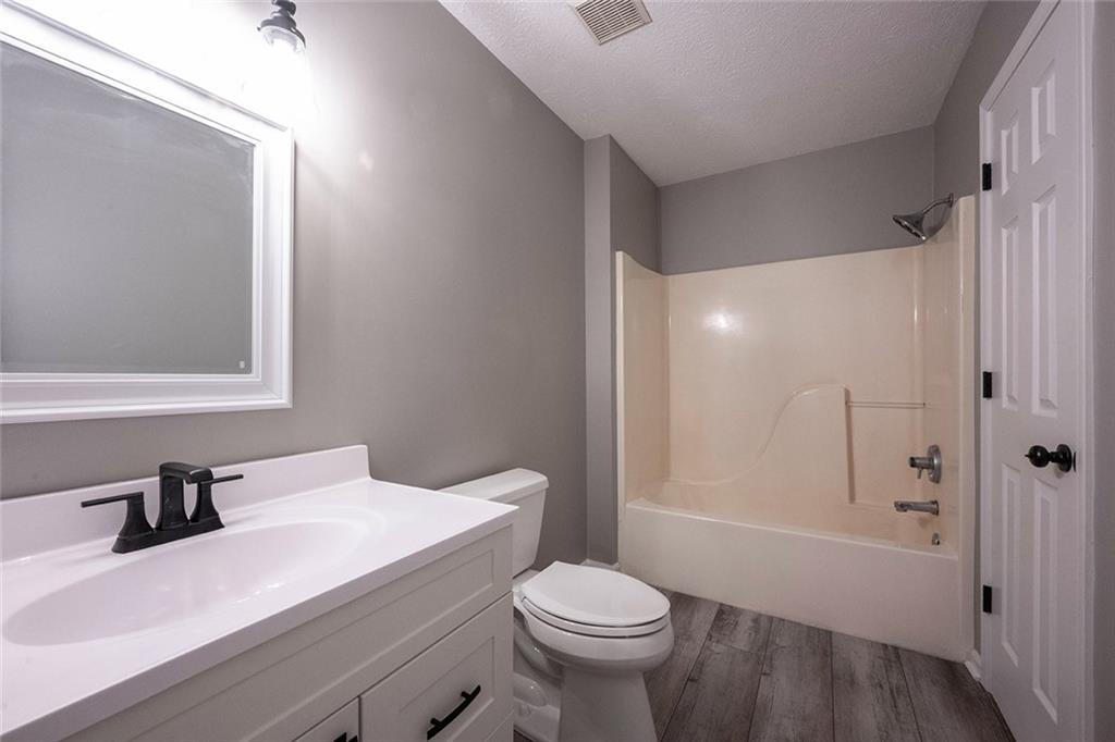 7762 Geist Bluff Drive Indianapolis, IN 46236 - Photo 47 of 57