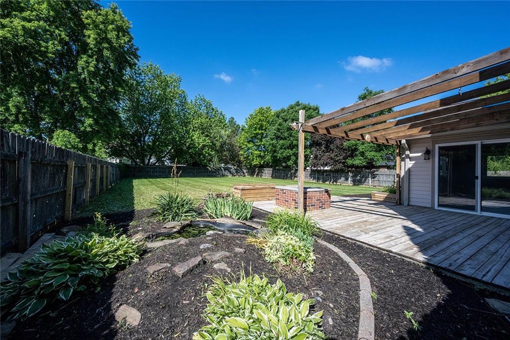 7762 Geist Bluff Drive Indianapolis, IN 46236 - Photo 51 of 57