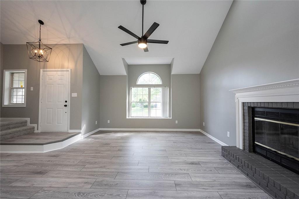 7762 Geist Bluff Drive Indianapolis, IN 46236 - Photo 9 of 57