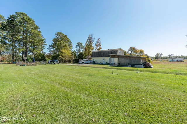 $229,000 | 198 Jefferson Road, Lake Waccamaw, NC 28450