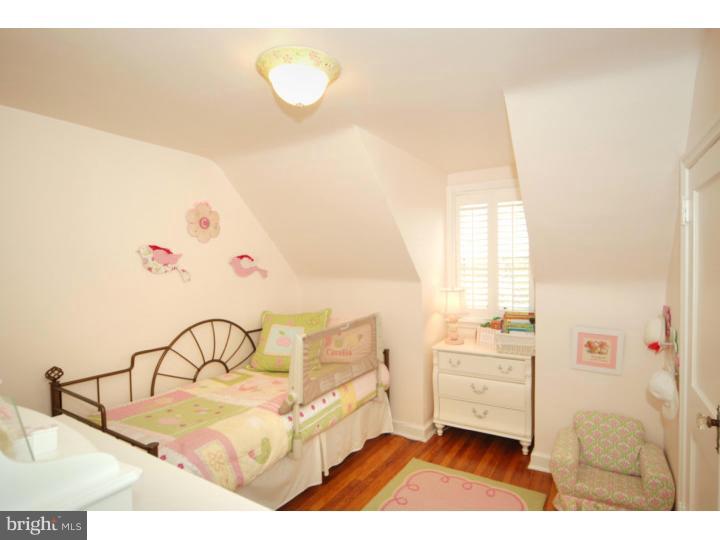 409 Oreland Mill Road Oreland, PA 19075 - Photo 17 of 25 Bedroom 2