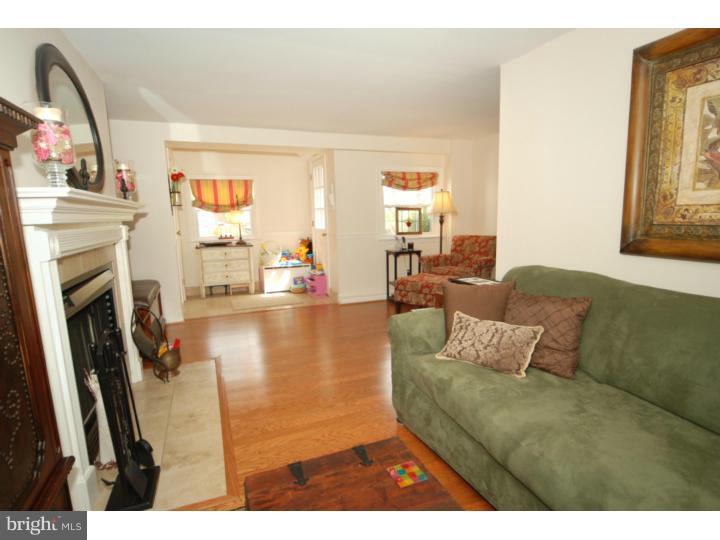 409 Oreland Mill Road Oreland, PA 19075 - Photo 8 of 25 Family Room