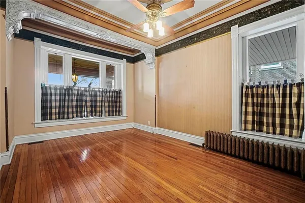 $925,000 | 425 Gladstone Boulevard, Kansas City, MO 64124