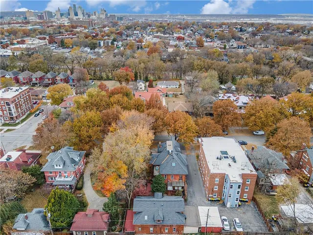 $999,900 | 425 Gladstone Boulevard, Kansas City, MO 64124