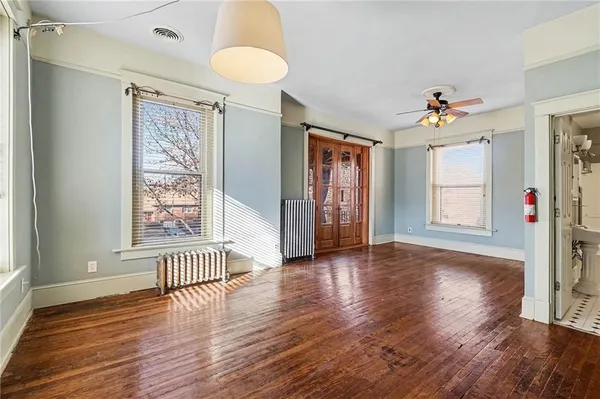 $925,000 | 425 Gladstone Boulevard, Kansas City, MO 64124
