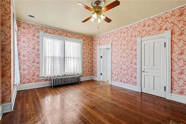 $925,000 | 425 Gladstone Boulevard, Kansas City, MO 64124