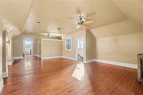 $925,000 | 425 Gladstone Boulevard, Kansas City, MO 64124