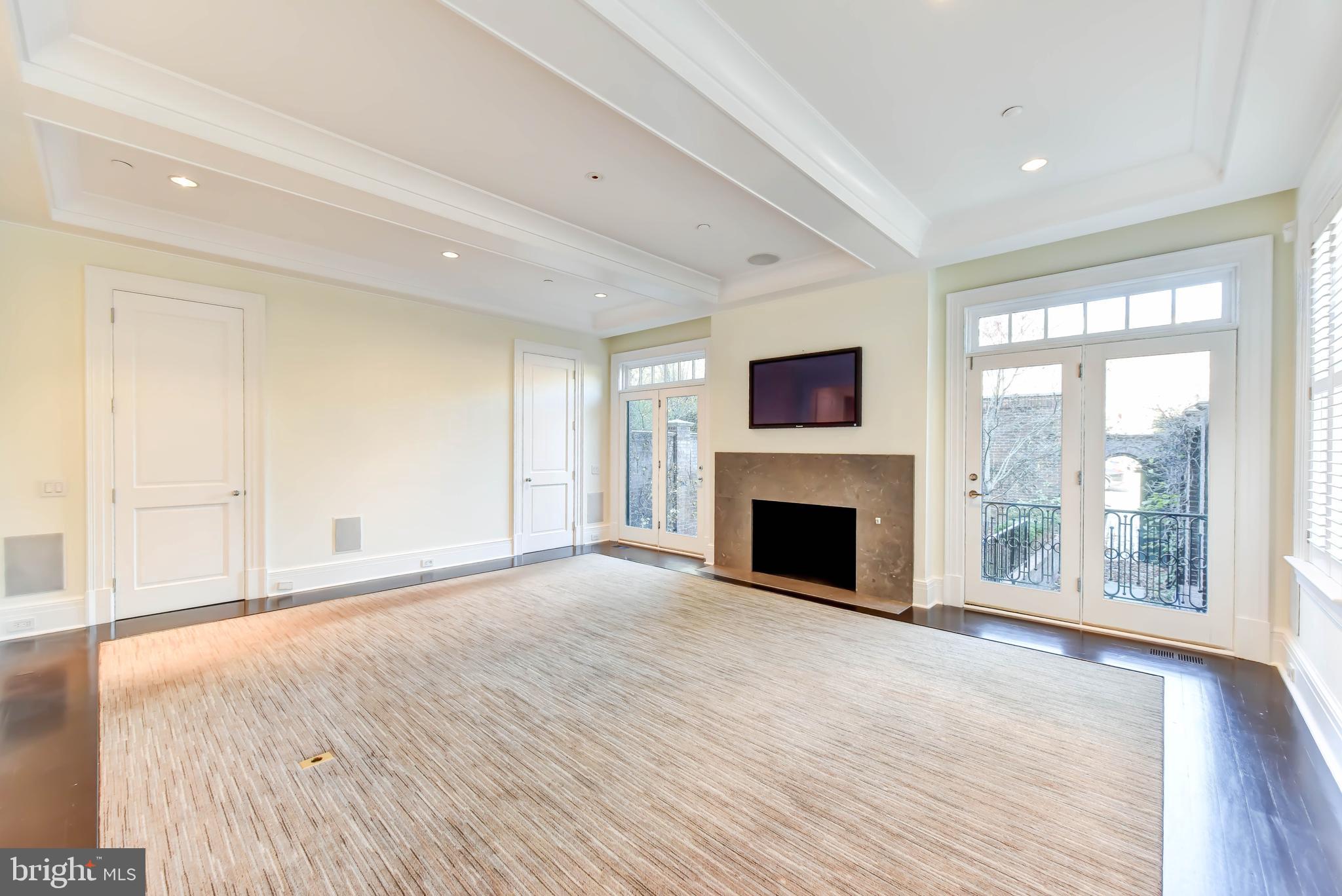 2733 Cathedral Avenue Northwest Washington, DC 20008 - Photo 20 of 36 Family Room with wood burning Fireplace