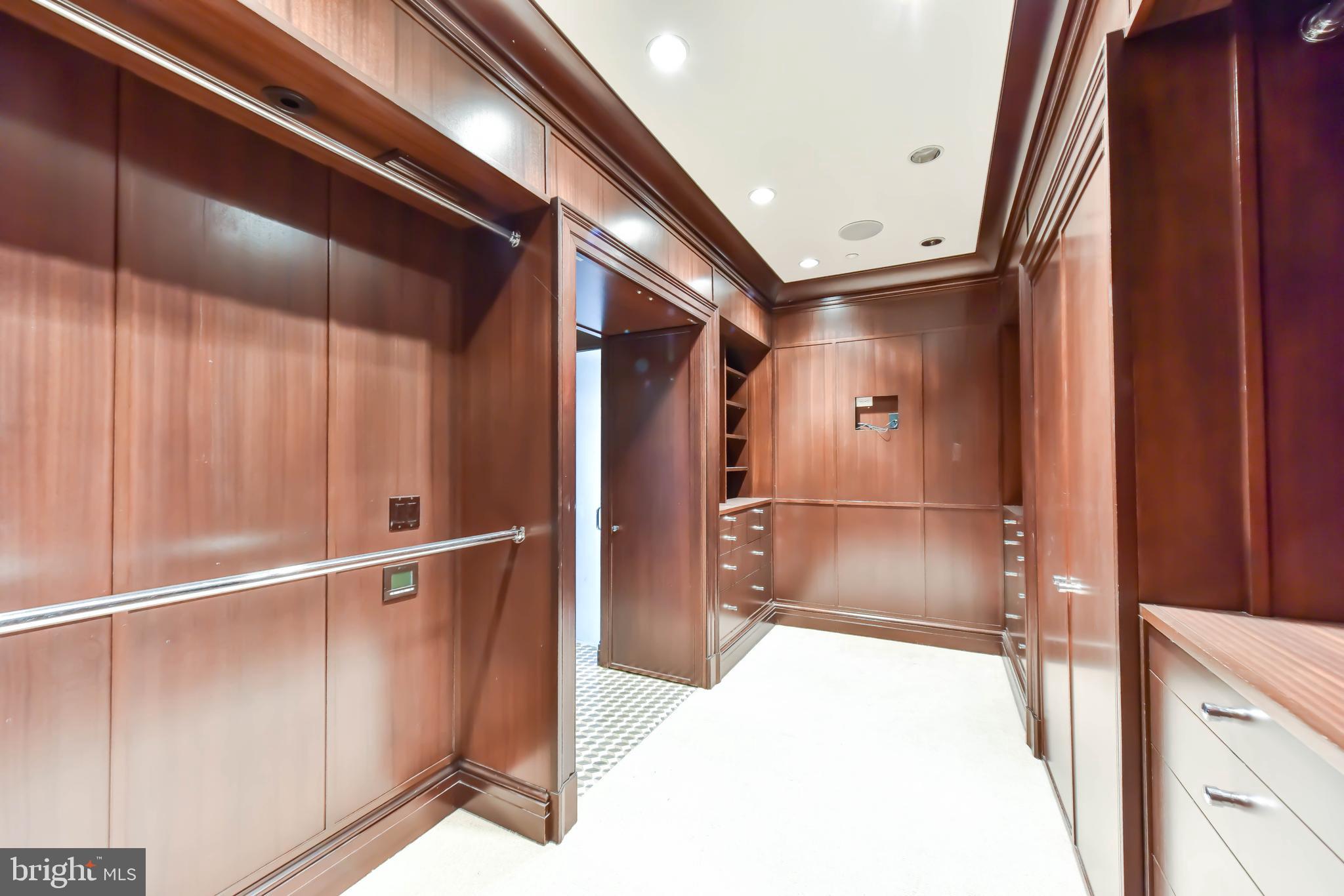 2733 Cathedral Avenue Northwest Washington, DC 20008 - Photo 27 of 36 2nd Walk in Closet MBR