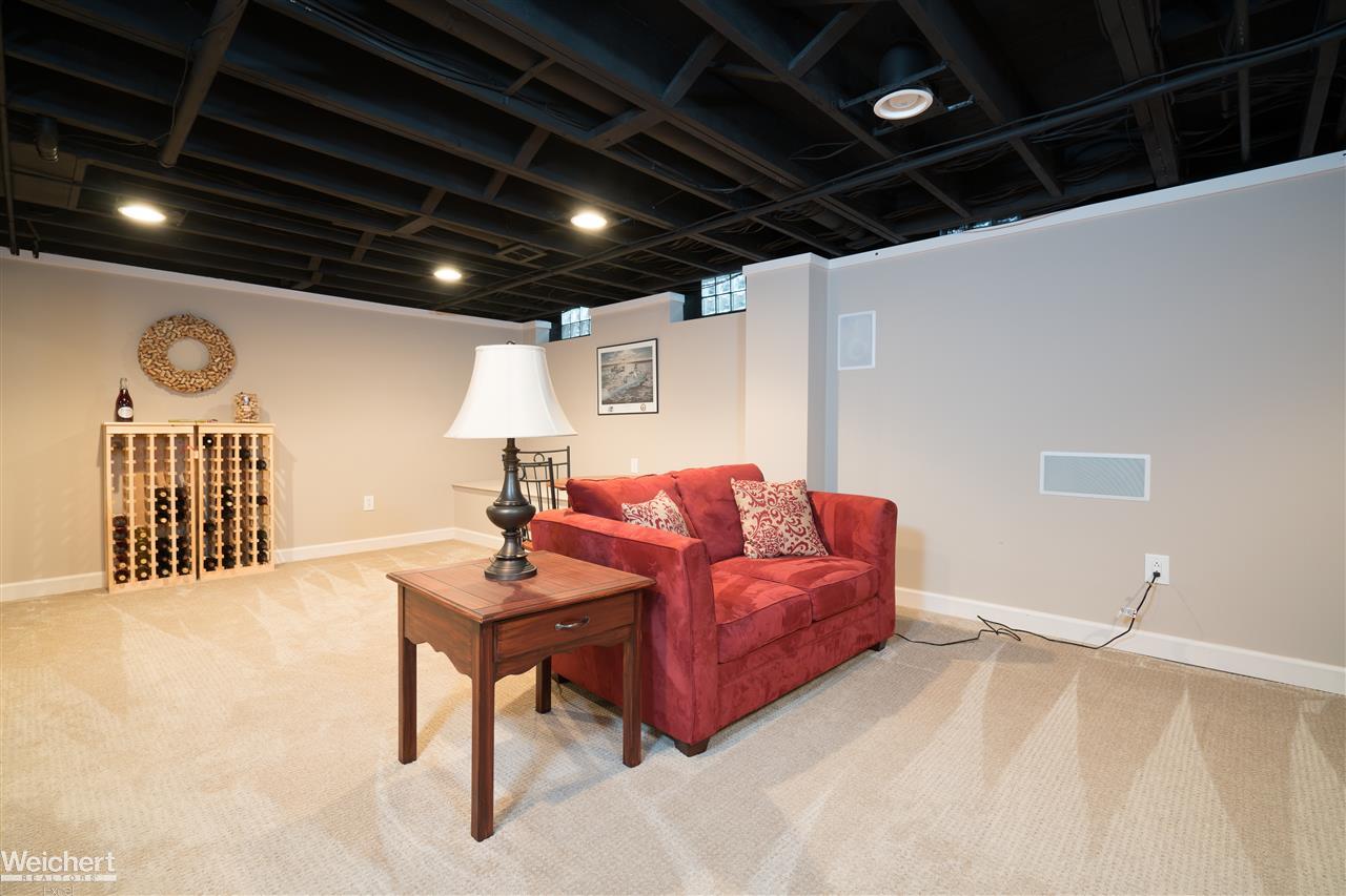 265 Rose Brier Drive Rochester Hills, MI 48309 - Photo 31 of 34