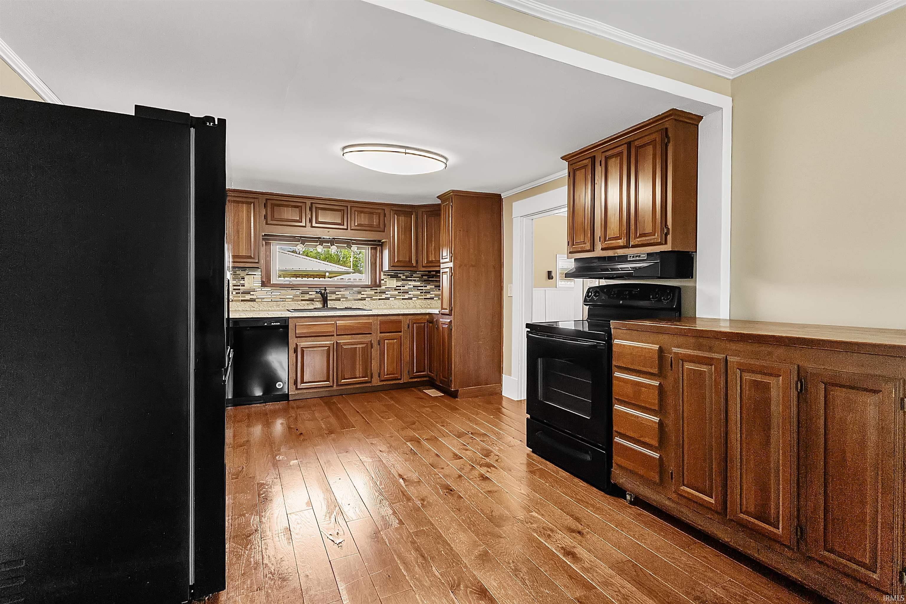 103 East Harrison Street Delphi, IN 46923 - Photo 11 of 29