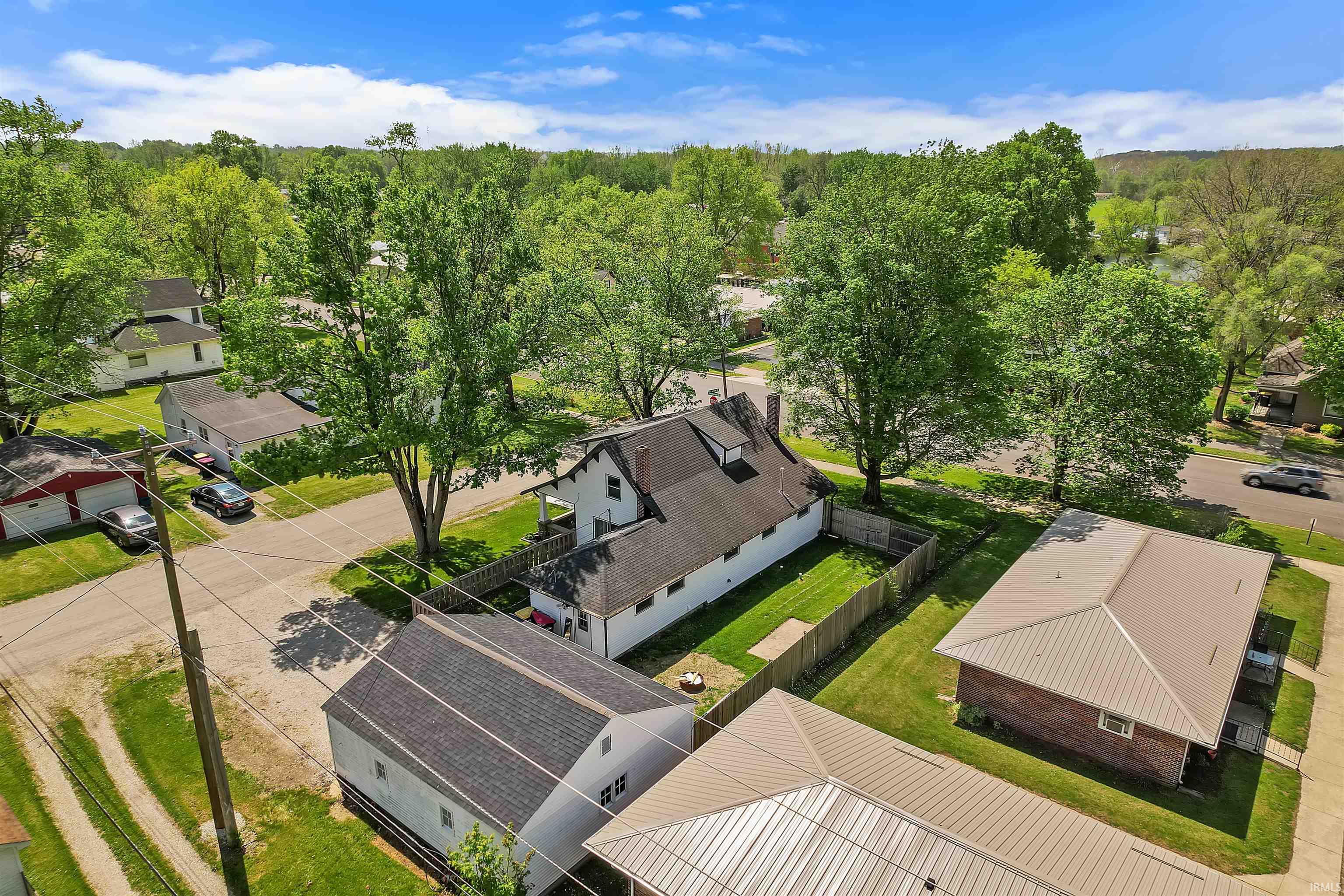 103 East Harrison Street Delphi, IN 46923 - Photo 4 of 29