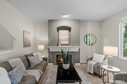 $874,995 | 12310 Northeast 92nd Street, Unit H204, Kirkland, WA 98033