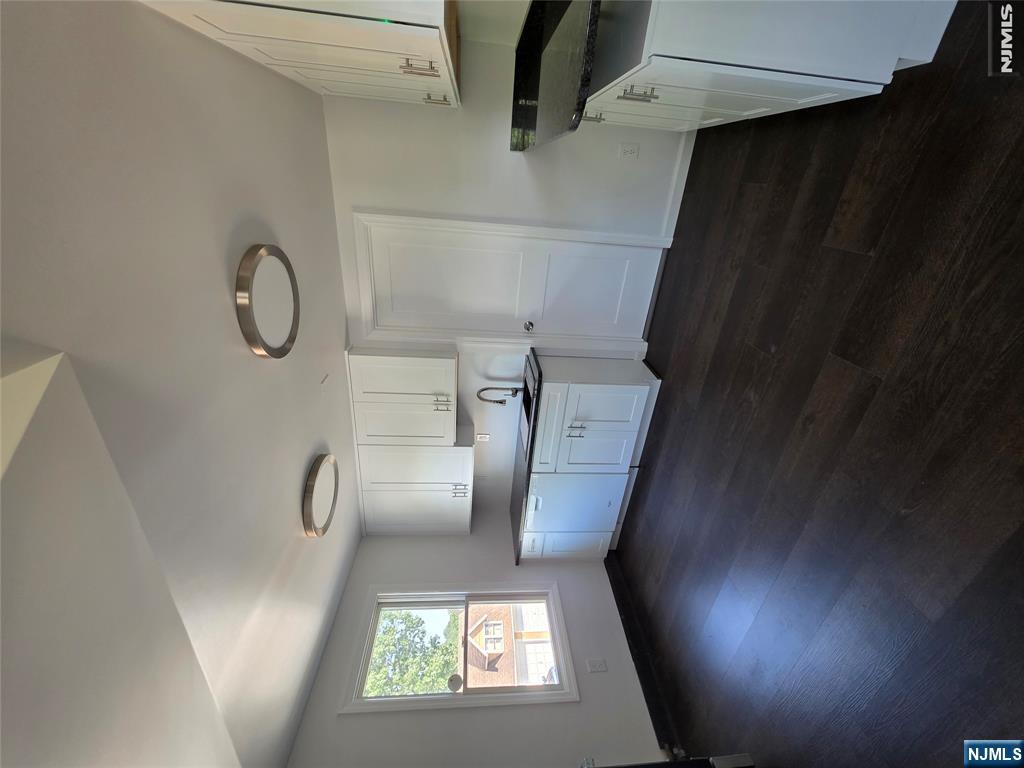 71 Orchard Place, Unit 2 Maywood, NJ 07607 - Photo 4 of 10