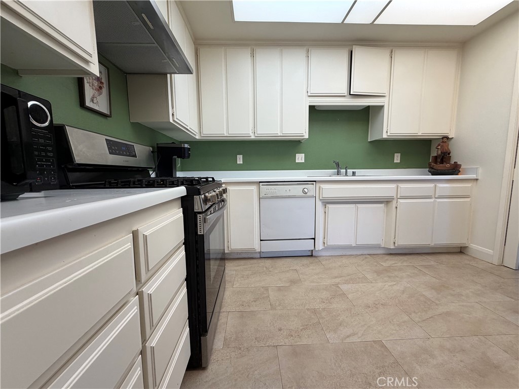 26168 Birkdale Road Menifee, CA 92586 - Photo 23 of 36