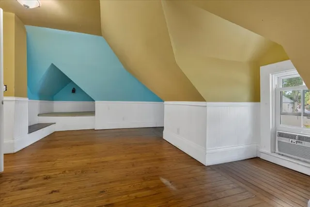 $339,900 | 710 Gresham Street, Smithville, TX 78957