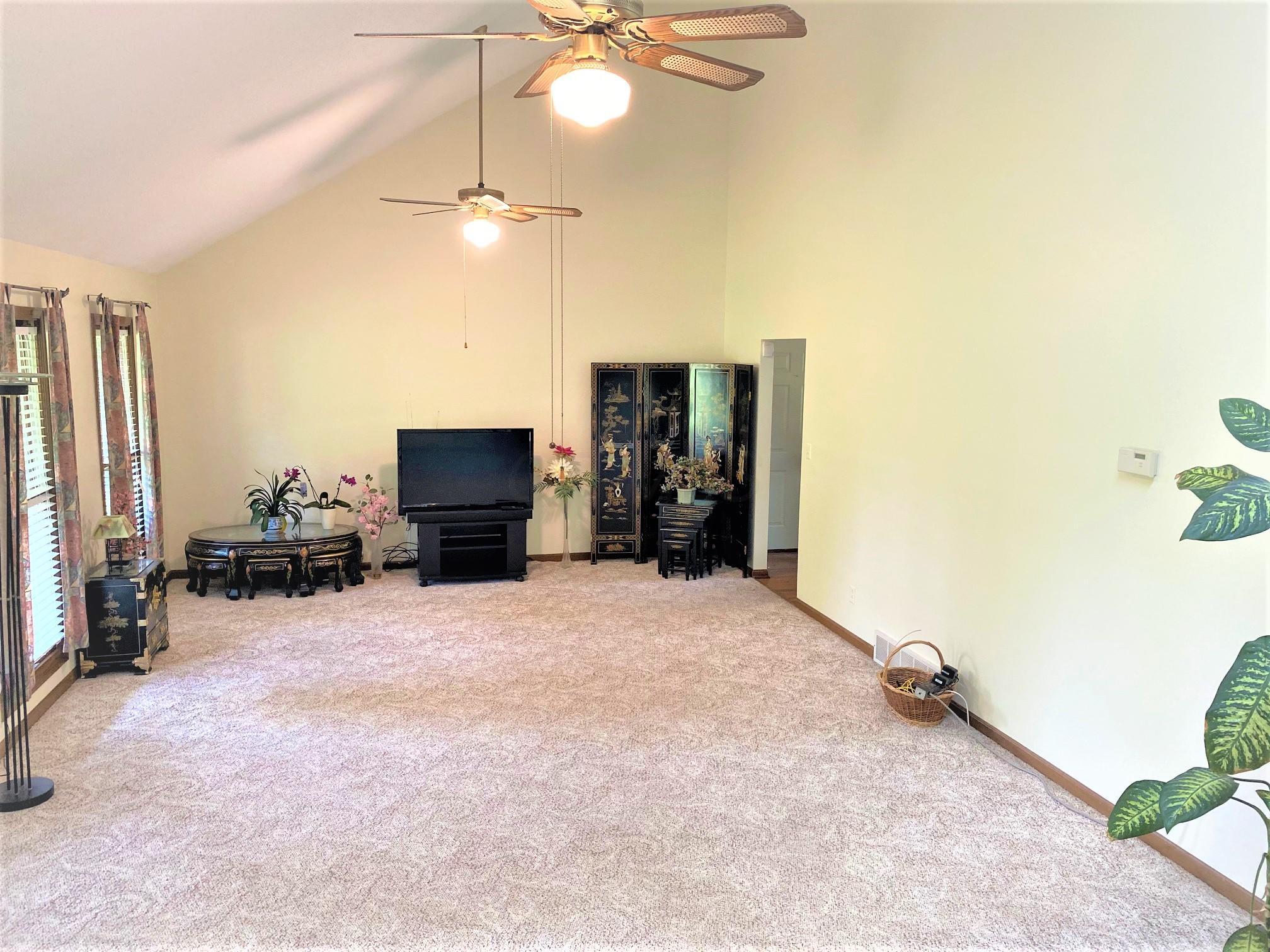 1040 Bunty Station Road Delaware, OH 43015 - Photo 10 of 41 Gallery Image 10