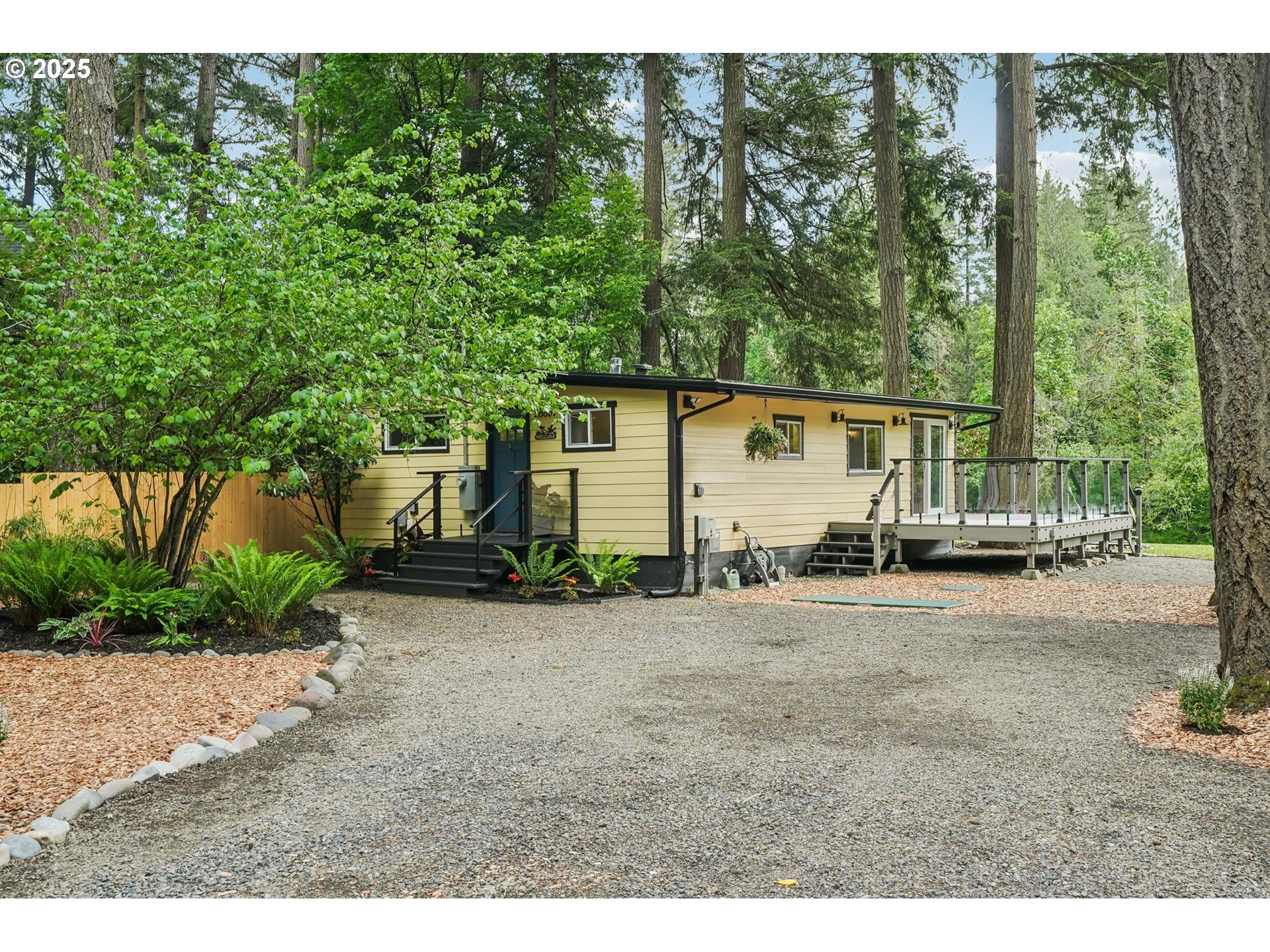 28831 Southeast Woods Road Eagle Creek, OR 97022 - Photo 3 of 40