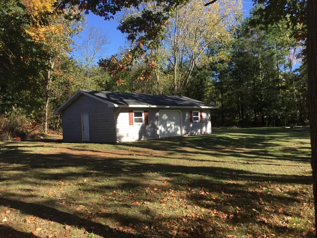 $399,900 | 1246 Vincent Lake Lane, Tekonsha, MI 49092