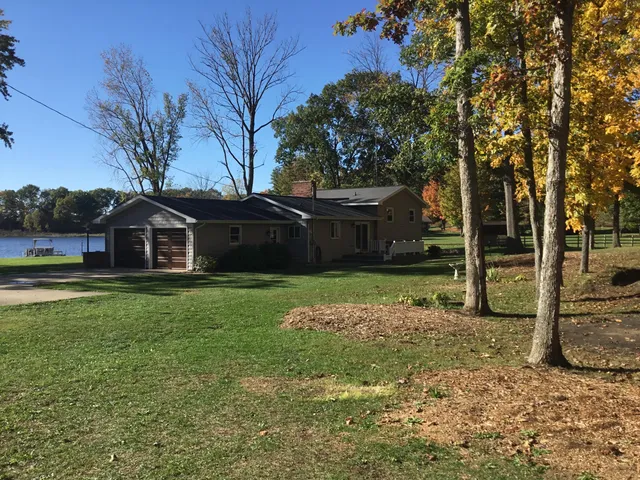 $399,900 | 1246 Vincent Lake Lane, Tekonsha, MI 49092