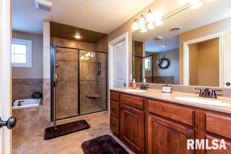 4116 Thunder Ridge Road Bettendorf, IA 52722 - Photo 14 of 24 Gallery Image 14