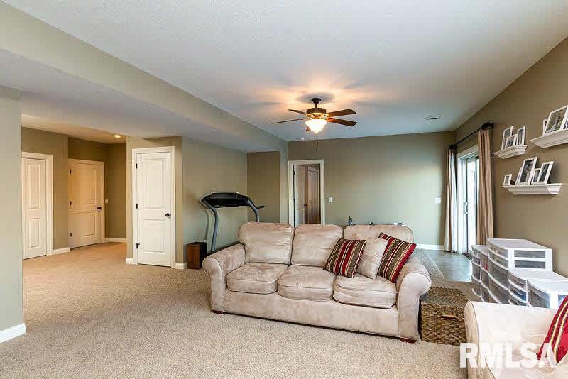 4116 Thunder Ridge Road Bettendorf, IA 52722 - Photo 21 of 24 Gallery Image 21