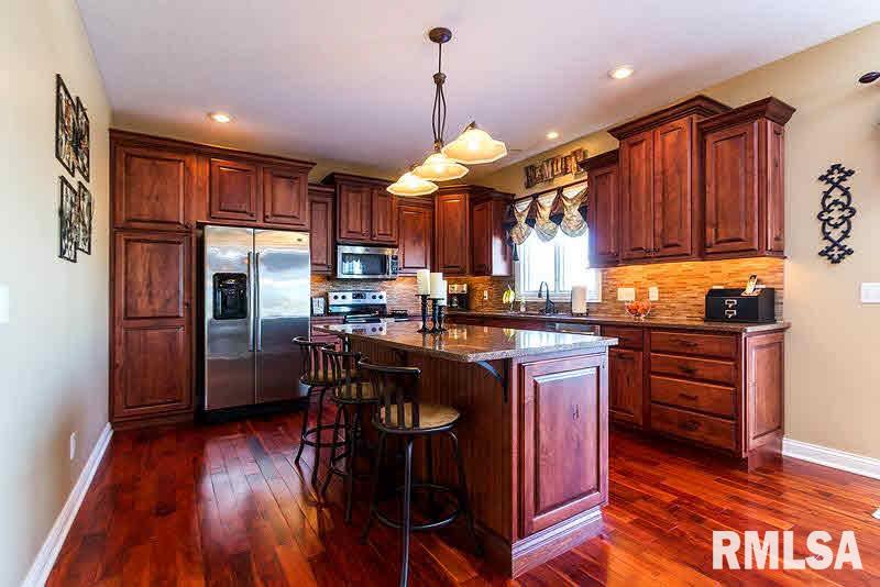 4116 Thunder Ridge Road Bettendorf, IA 52722 - Photo 6 of 24 Gallery Image 6