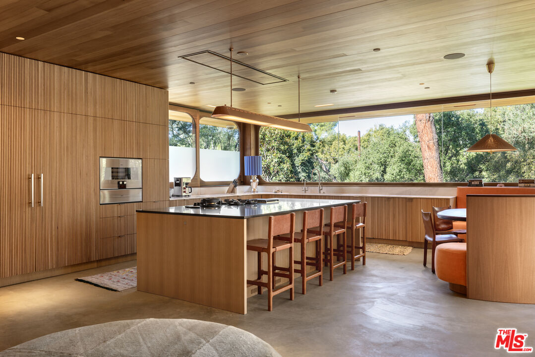 126 Summit Road La Verne, CA 91750 - Photo 15 of 37