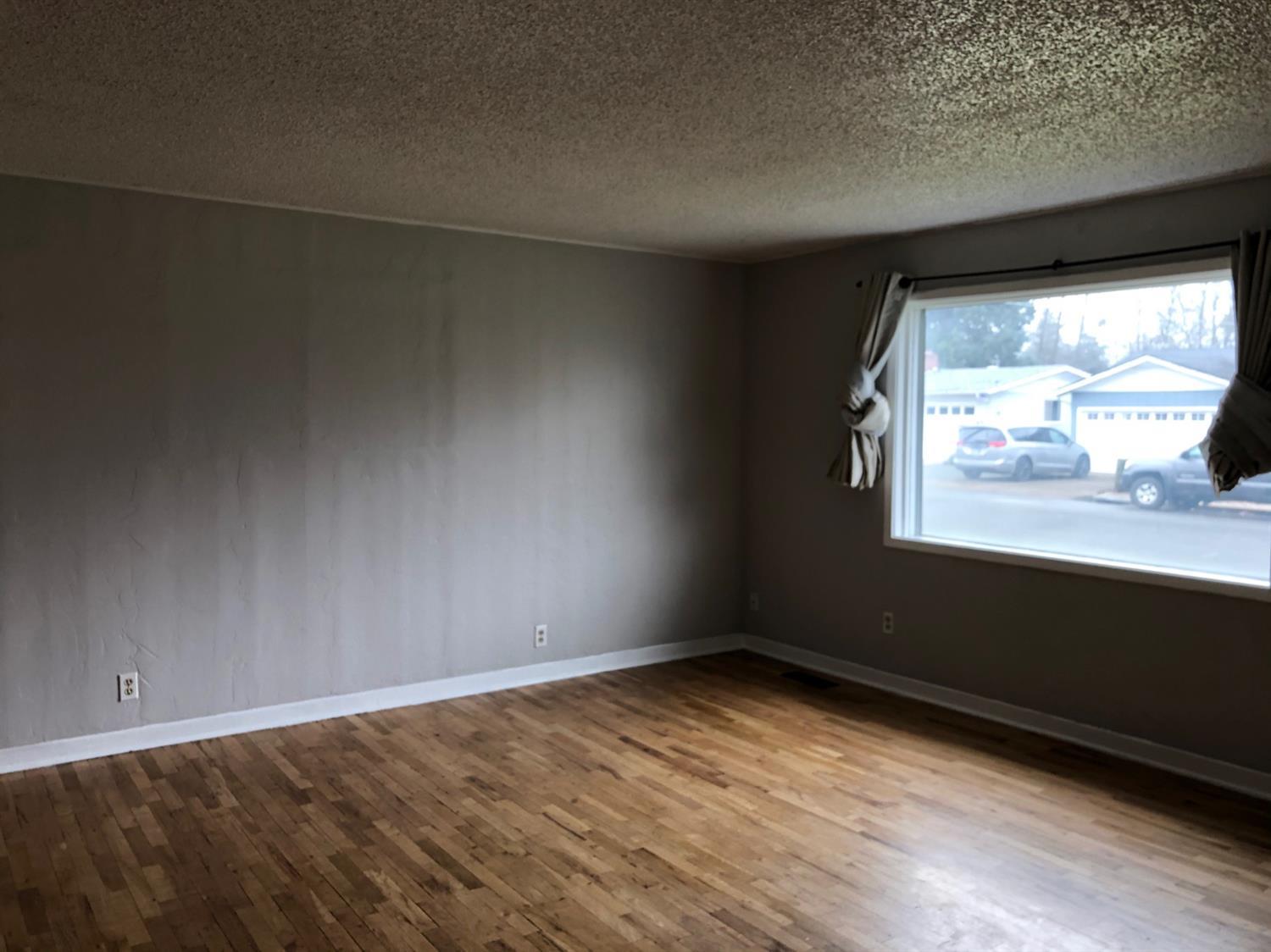 1100 Comet Way Central Point, OR 97502 - Photo 10 of 16 Additional Photo