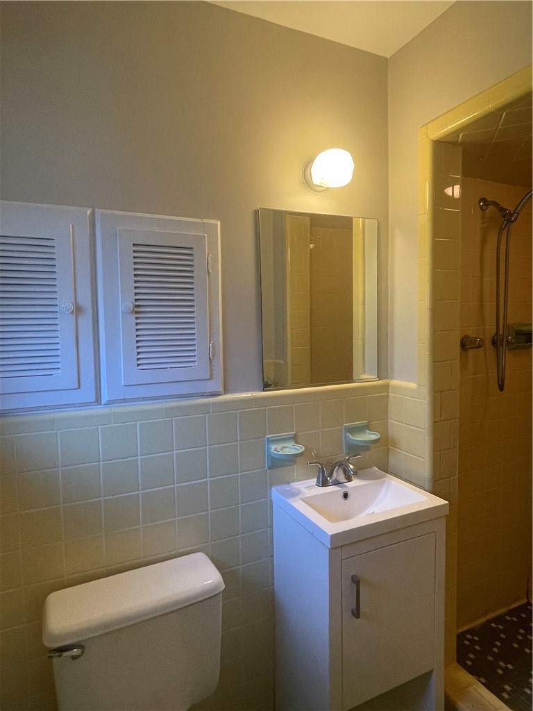 205 Cater Street St. Simons Island, GA 31522 - Photo 14 of 16