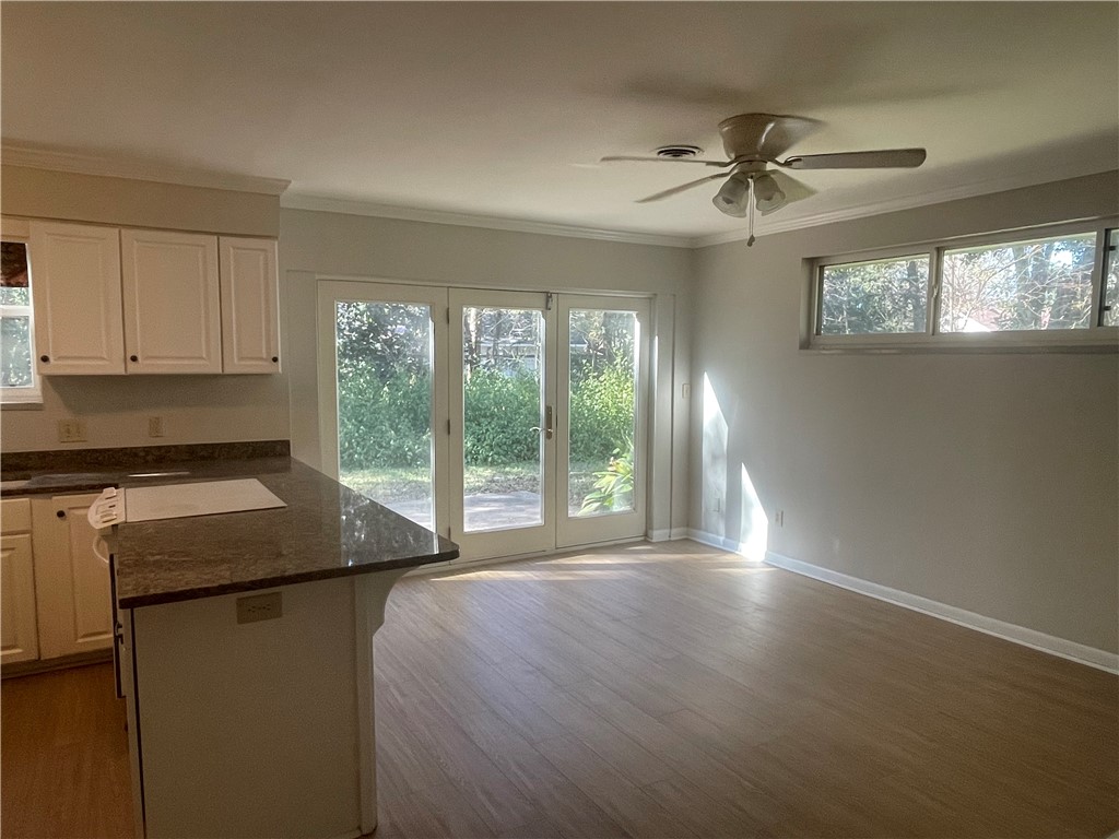 205 Cater Street St. Simons Island, GA 31522 - Photo 2 of 16