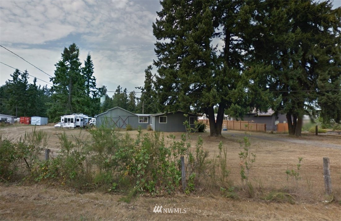 407 Rochester Street West Rainier, WA 98576 - Photo 1 of 1 Gallery Image 1
