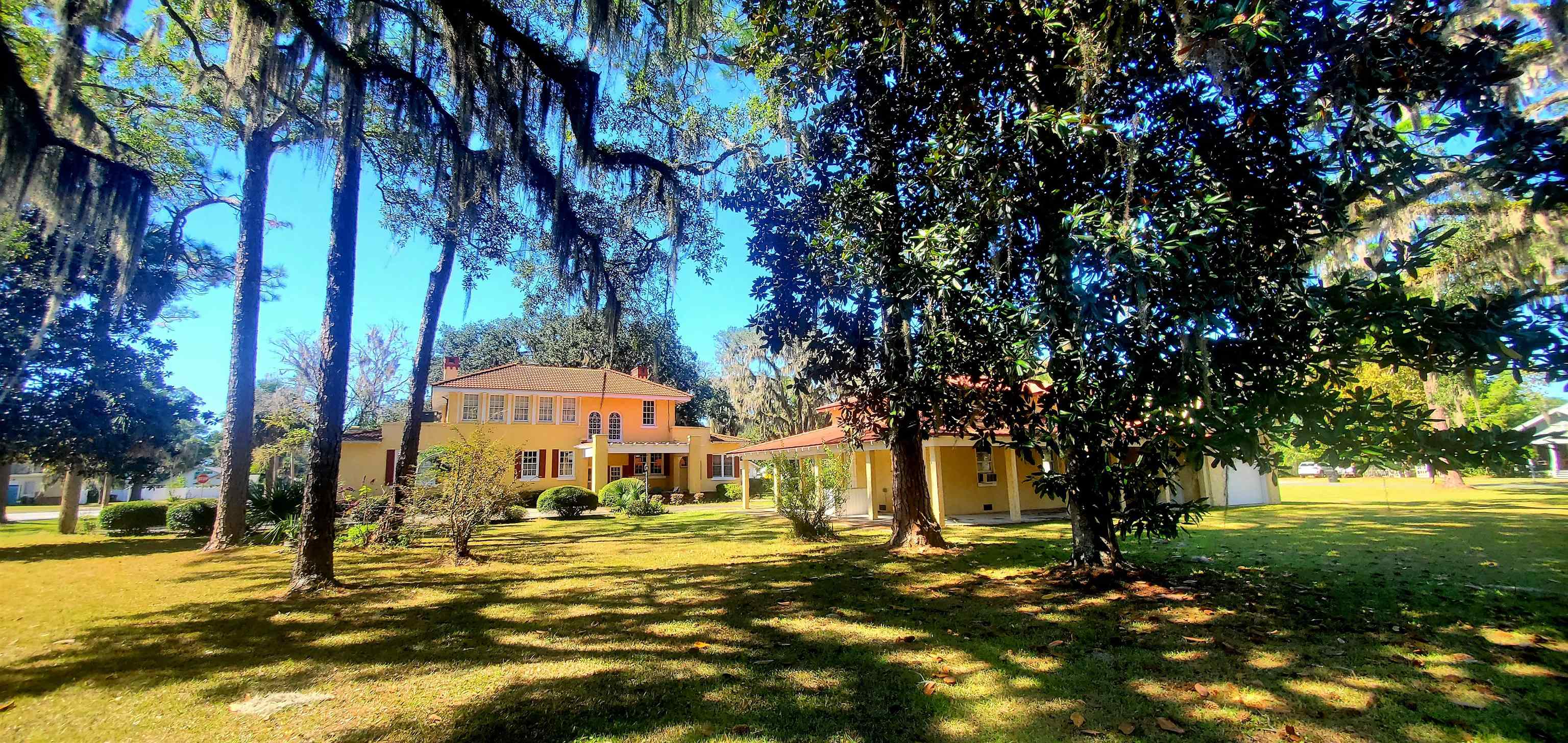 704 North Jefferson Street Perry, FL 32347 - Photo 2 of 28
