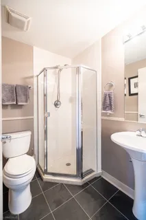 $699,000 | 1705 North Clybourn Avenue, Unit E, Chicago, IL 60614