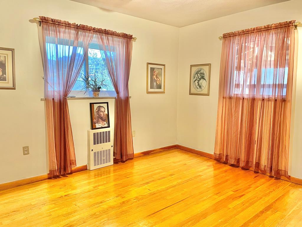 115 Old Honaker Road Honaker, VA 24260 - Photo 12 of 28 Gallery Image 12