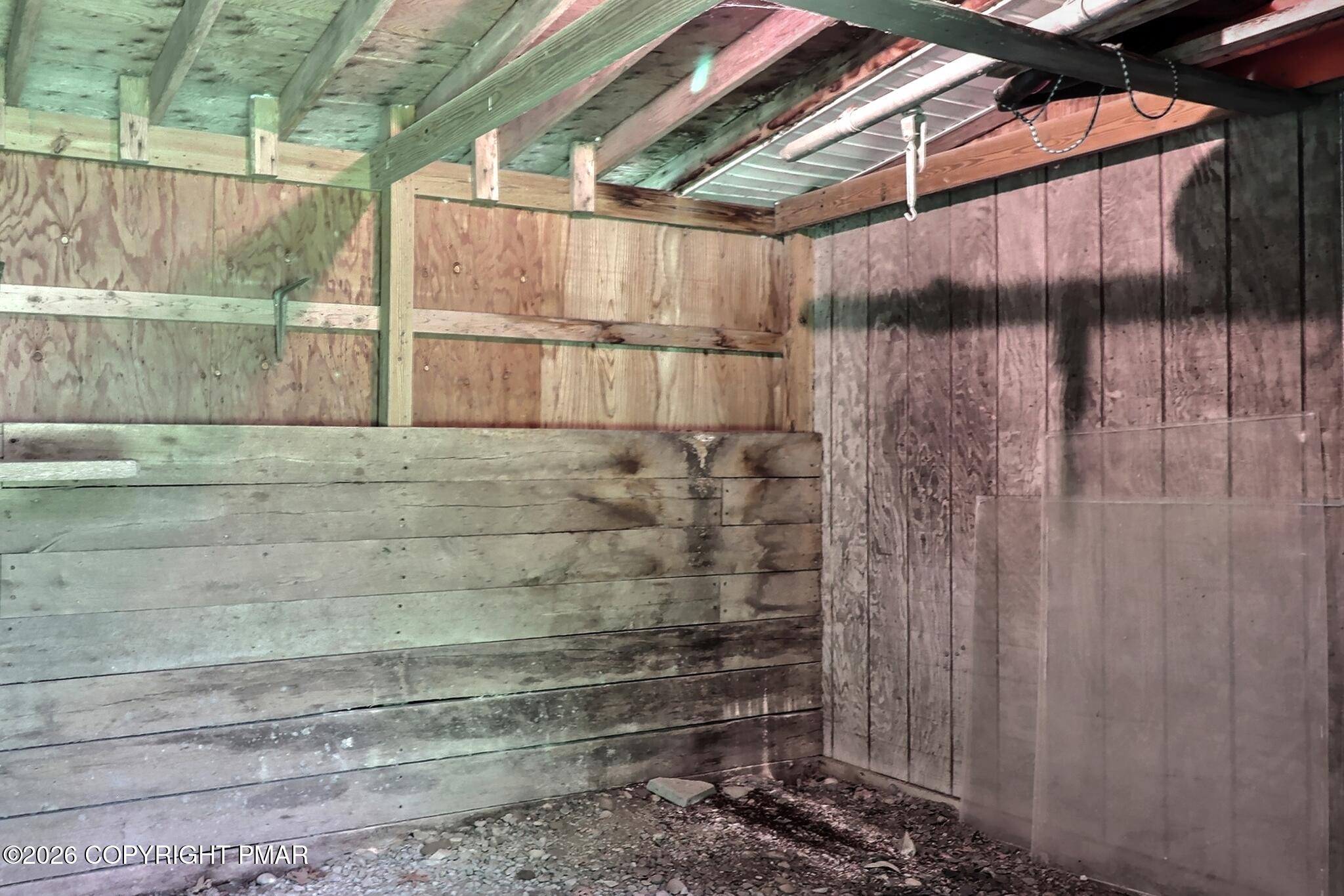 787 Polk Valley Road Stroudsburg, PA 18360 - Photo 22 of 99 Horse Stable