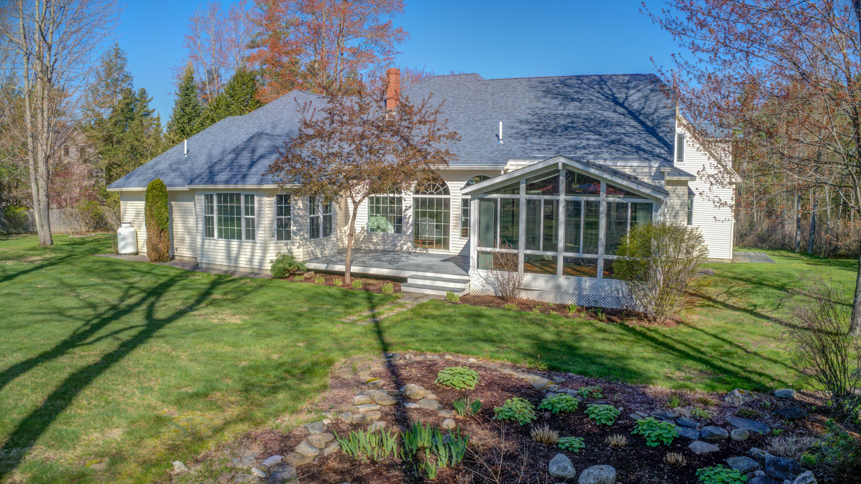 21 Holmes Road Saco, ME 04072 - Photo 6 of 7 Pic#-8
