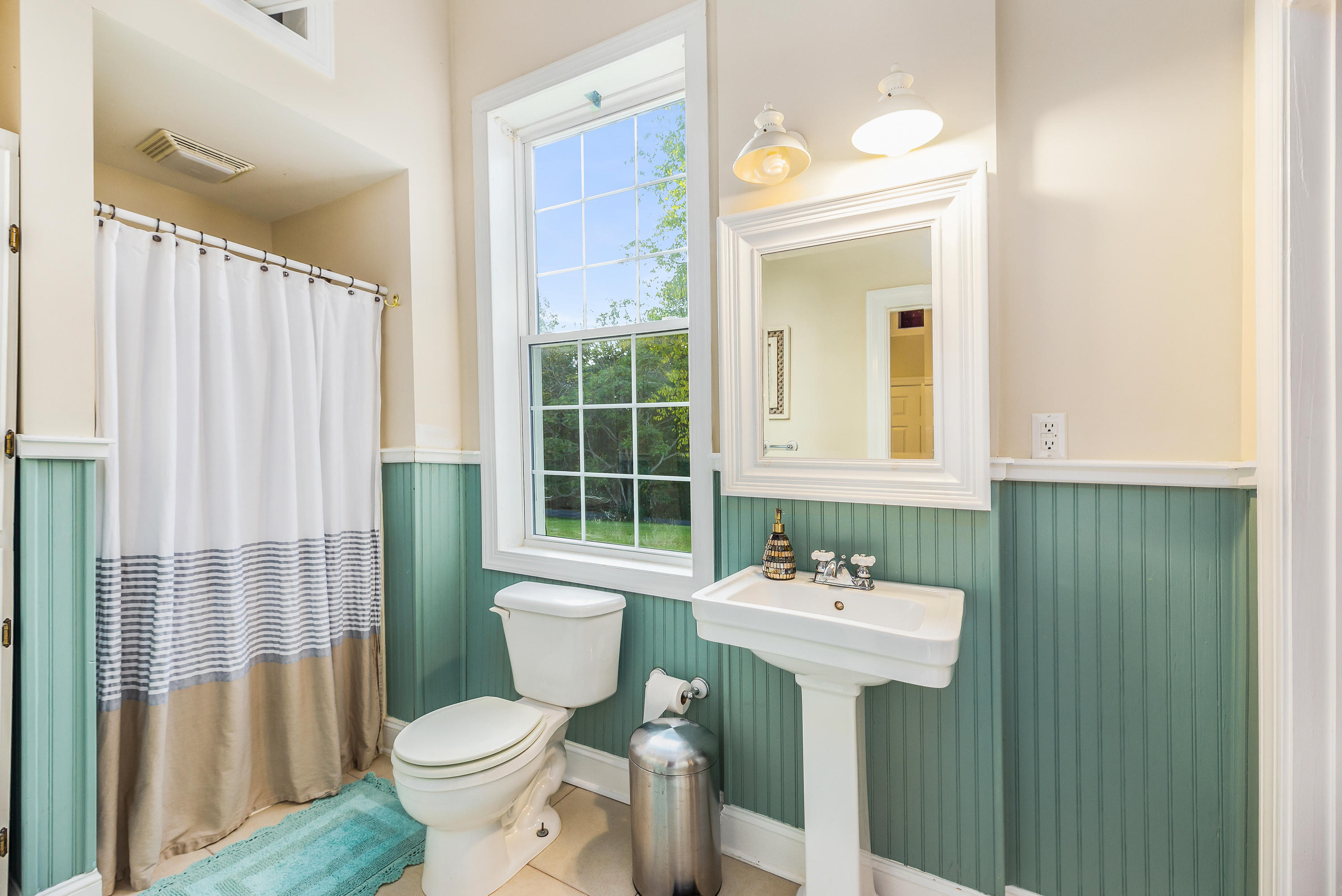 1046 Navigation Point Goodview, VA 24095 - Photo 12 of 24 IMG_171_12