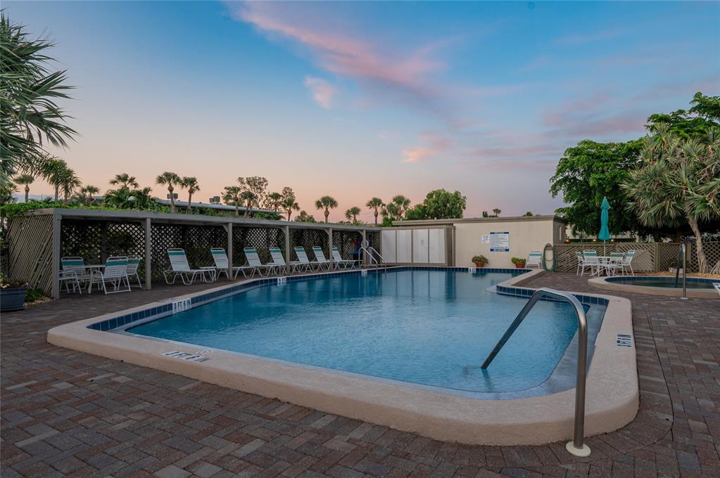 6200 Flotilla Drive, Unit 301 Holmes Beach, FL 34217 - Photo 32 of 35 Gallery Image 32