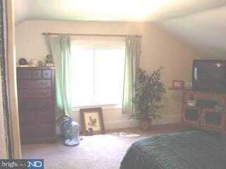 403 Edge Hill Road Glenside, PA 19038 - Photo 3 of 6 Gallery Image 3