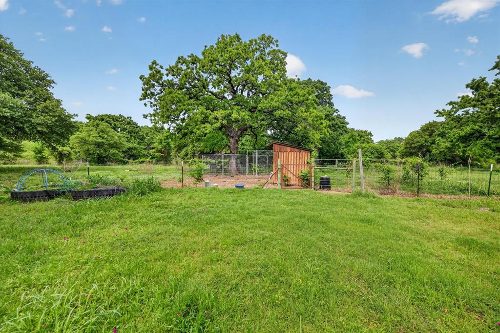 1276 County Road 1480 Alvord, TX 76225 - Photo 33 of 40