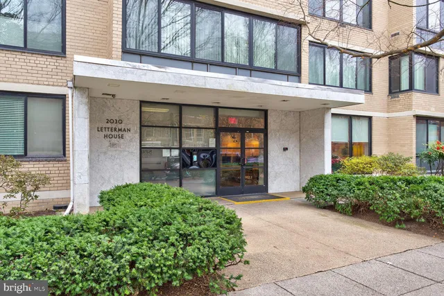 $225,000 | 2030 F Street Northwest, Unit 411, Washington, DC 20006