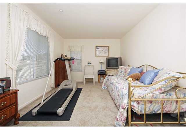 2332 Pointe Parkway Spring Valley, CA 91978 - Photo 14 of 25 Or an exercise room!