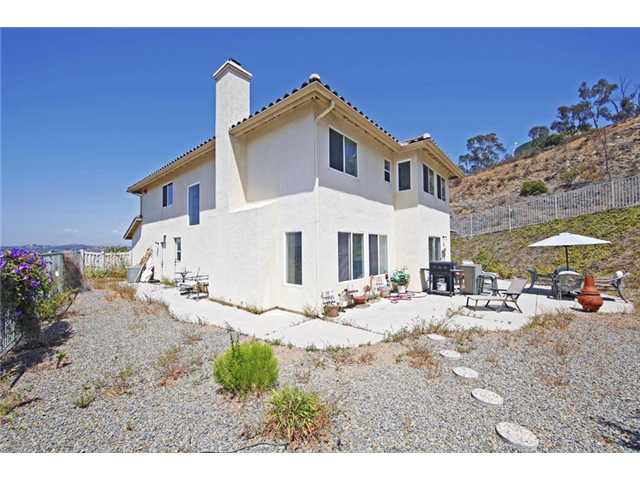 2332 Pointe Parkway Spring Valley, CA 91978 - Photo 22 of 25 Lots of privacy with only one neighbor!
