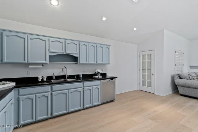 $295,000 | 6140 Los Robles Drive, El Paso, TX 79912