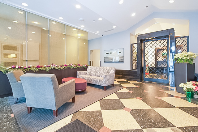 111 West Maple Street, Unit 3210 Chicago, IL 60610 - Photo 3 of 22