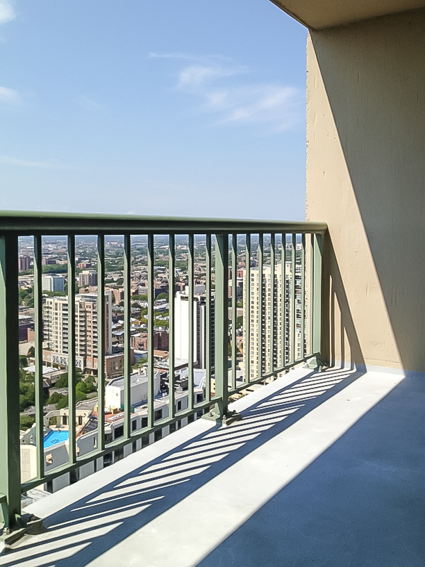 111 West Maple Street, Unit 3210 Chicago, IL 60610 - Photo 8 of 22