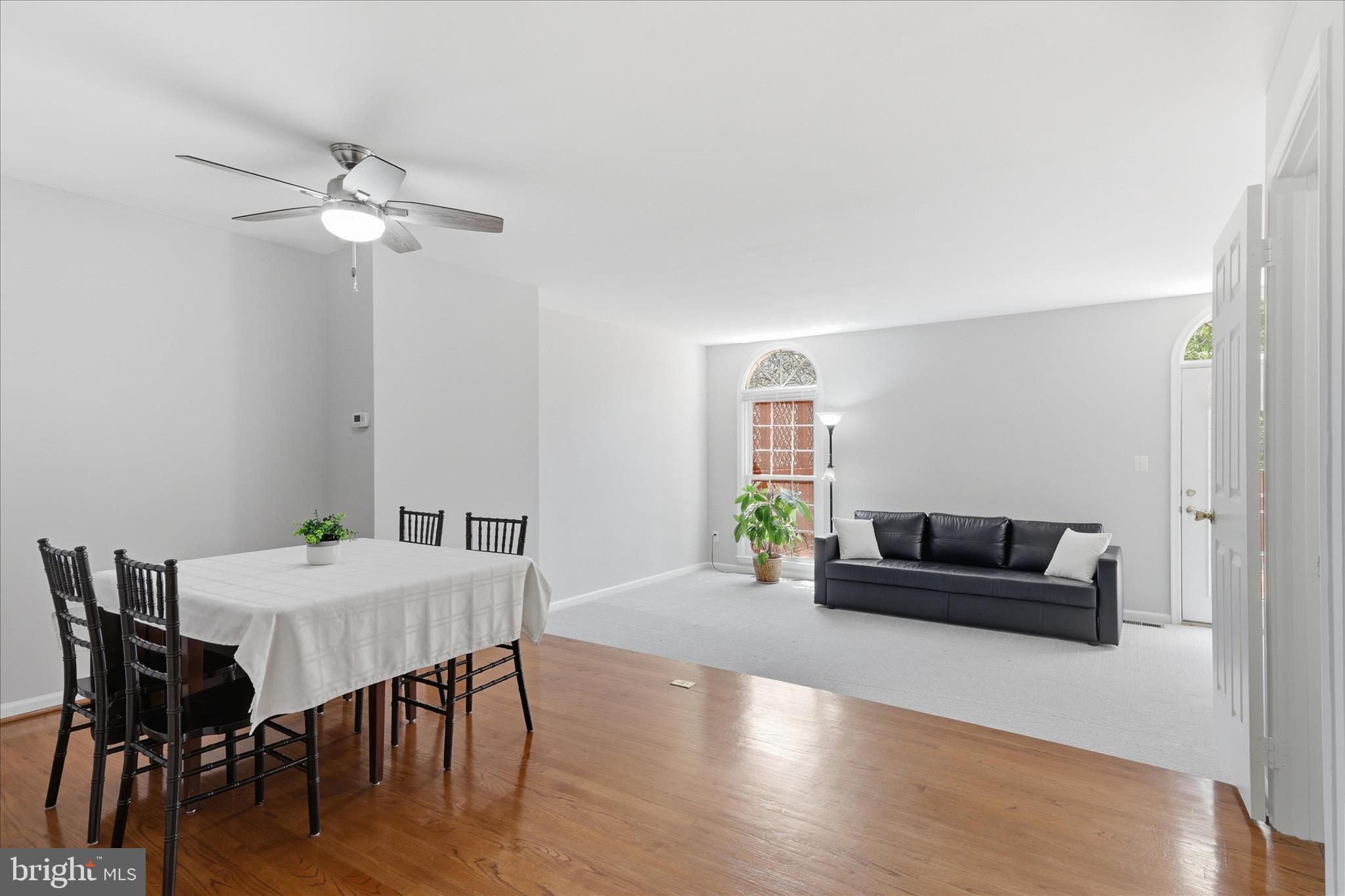 46810 Rabbitrun Terrace Sterling, VA 20164 - Photo 11 of 52