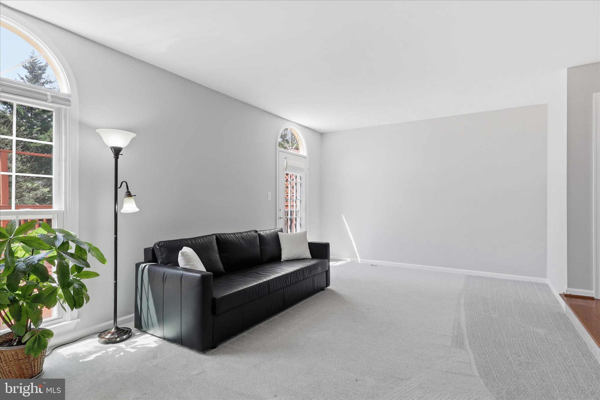 46810 Rabbitrun Terrace Sterling, VA 20164 - Photo 15 of 52